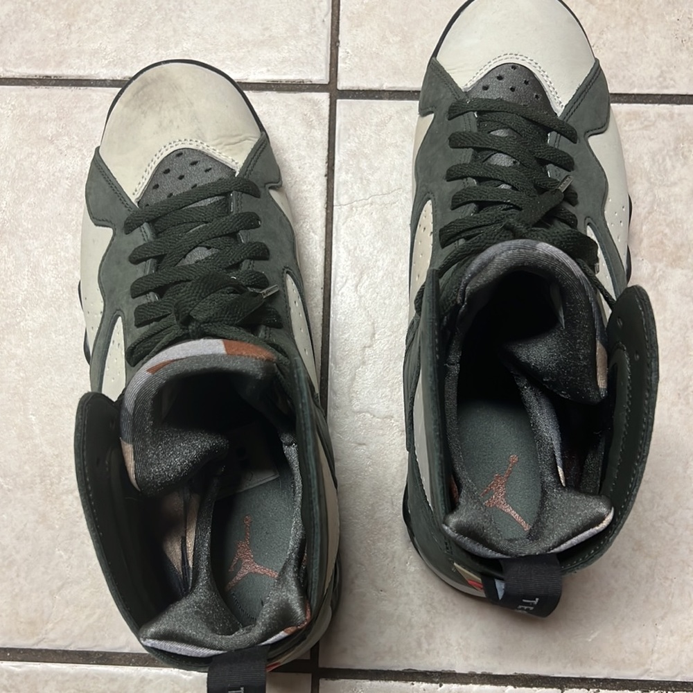 Jordan x Patta 7s - Picture 5 of 5